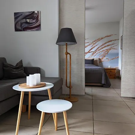 Direkt Am Bei Den Kaiserbaedern *